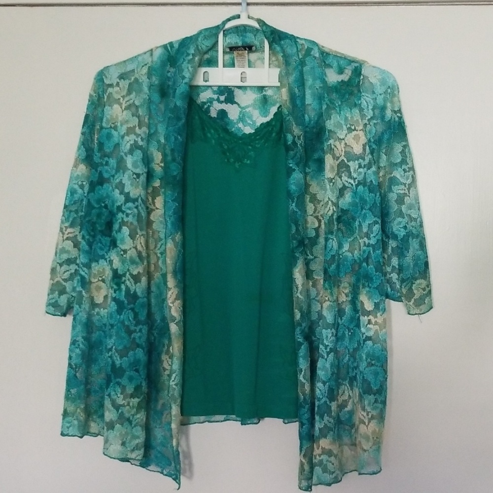 Lace Jacket w/matching camisole